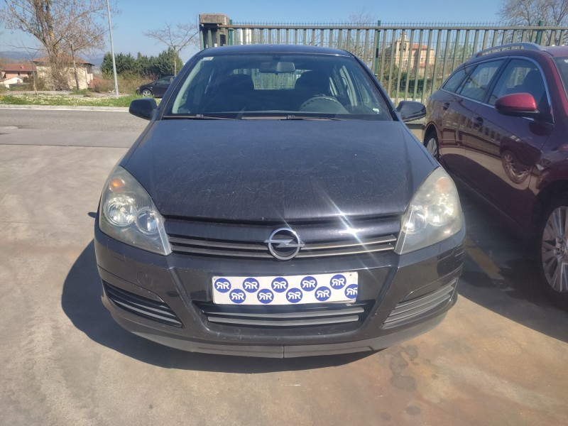 opel astra h (a04) del año 2005