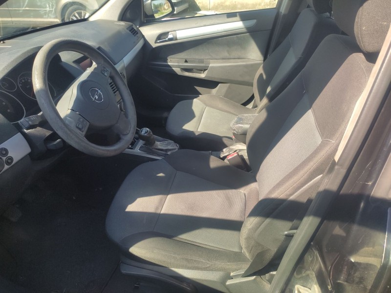 opel astra h (a04) del año 2005