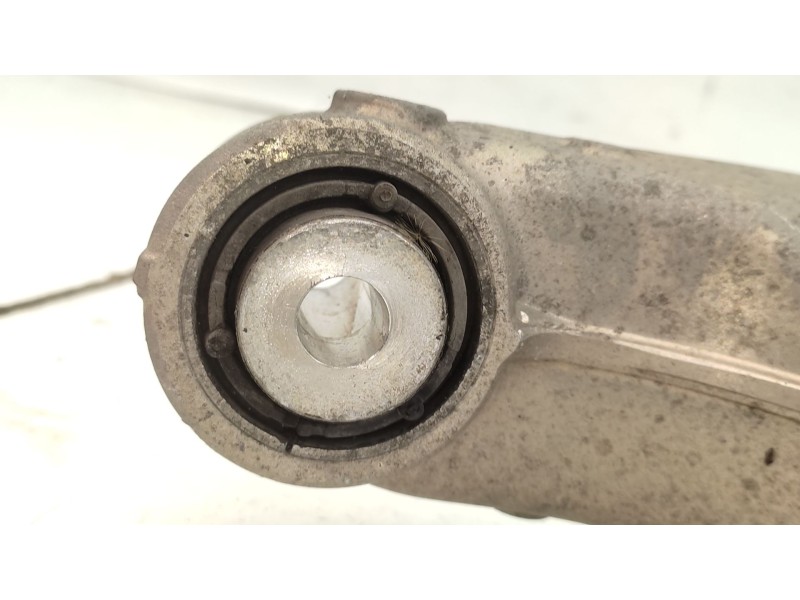 Recambio de brazo suspension inferior trasero izquierdo para bmw 5 (e60) 520 d referencia OEM IAM   