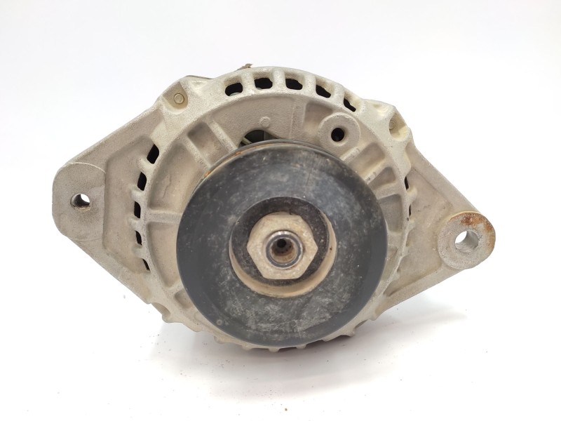 Recambio de alternador para nissan terrano ii (r20) 2.7 tdi 4wd referencia OEM IAM   