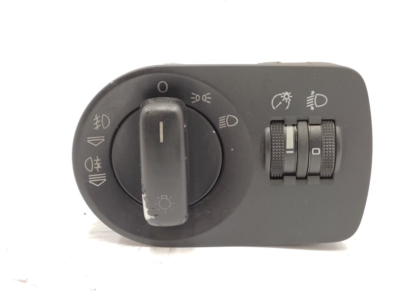 Recambio de mando luces para audi a3 (8v1, 8vk) 2.0 tdi referencia OEM IAM  8P1941531Q 