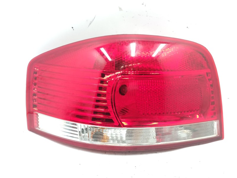 Recambio de piloto trasero izquierdo para audi a3 (8v1, 8vk) 2.0 tdi referencia OEM IAM  8P0945095 