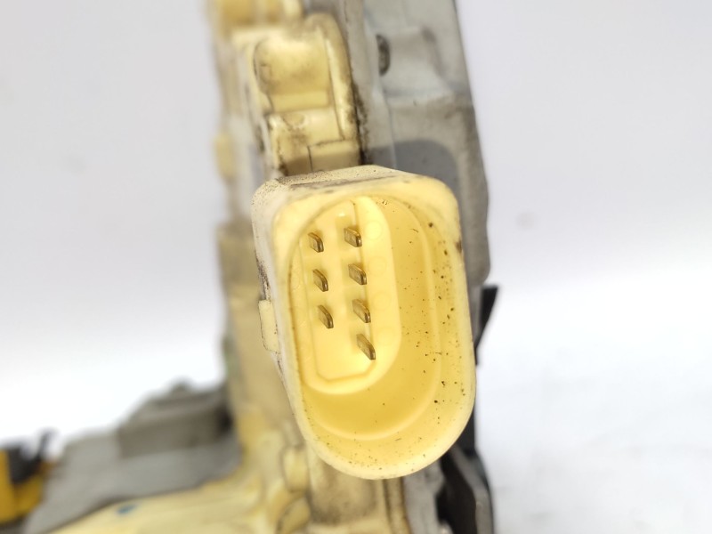 Cerradura Puerta Delantera Derecha 4f1837016  - Audi A3 (8p1) 2.0 Tdi 16v 5