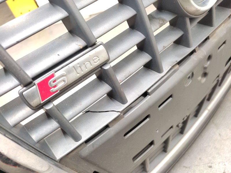 Recambio de paragolpes delantero para audi a3 (8v1, 8vk) 2.0 tdi referencia OEM IAM  8P0807105 