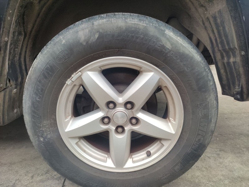 jeep cherokee (kk) del año 2010