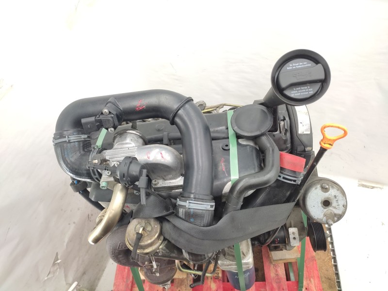 Recambio de motor completo para volkswagen transporter t4 furgoneta (70a, 70h, 7da, 7dh, 70j) 2.5 tdi referencia OEM IAM AJT  