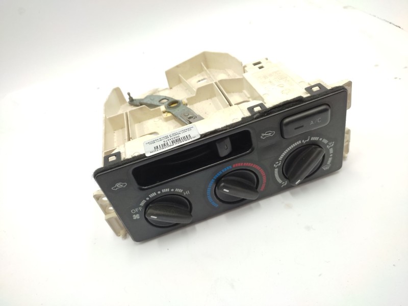 Recambio de mando calefaccion / aire acondicionado para toyota avensis (_t22_) 1.6 (at220_) referencia OEM IAM   