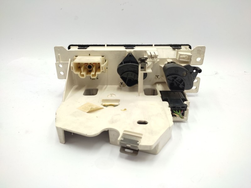 Recambio de mando calefaccion / aire acondicionado para toyota avensis (_t22_) 1.6 (at220_) referencia OEM IAM   