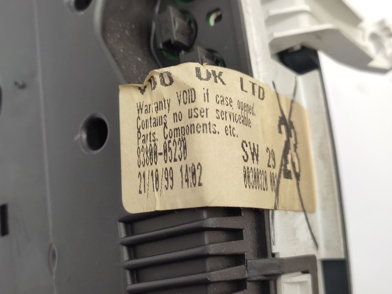 Cuadro Instrumentos 8380005230  - Toyota Avensis (_t22_) 1.6 (at220_) 7