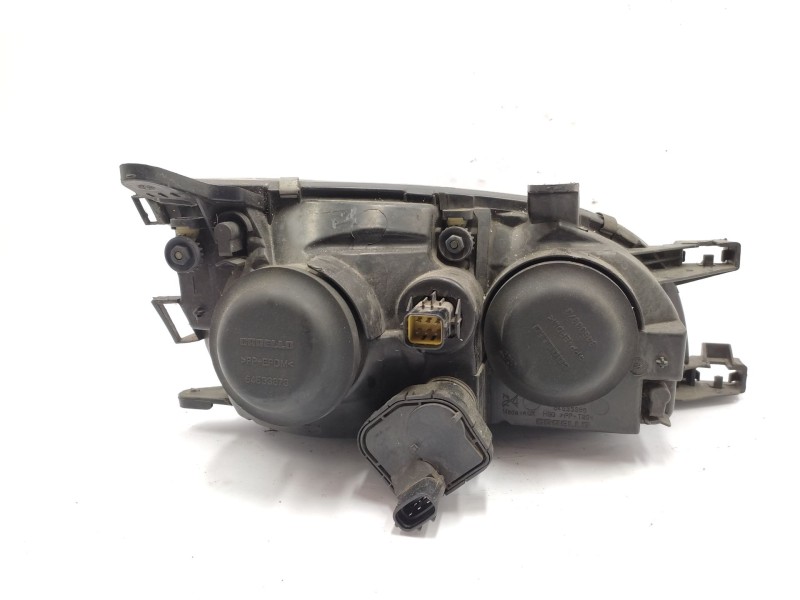 Faro Izquierdo 8115005140 8117005140  - Toyota Avensis (_t22_) 1.6 (at220_) 2