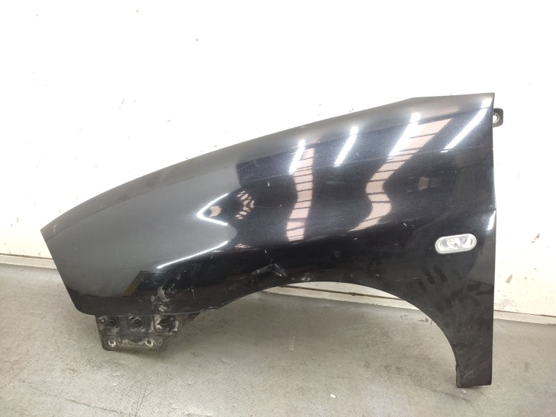 Recambio de aleta delantera izquierda para seat ibiza iii (6l1) 1.4 16v referencia OEM IAM   