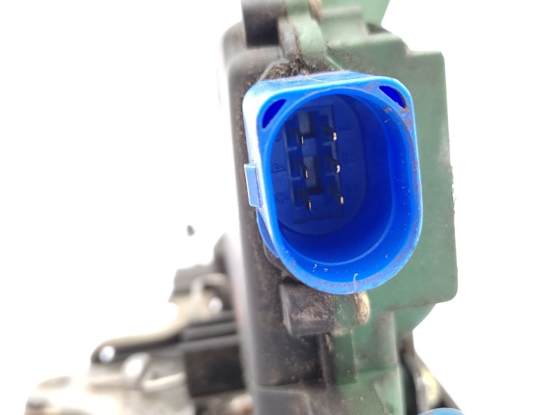 Recambio de cerradura puerta trasera derecha para seat ibiza iii (6l1) 1.4 16v referencia OEM IAM   