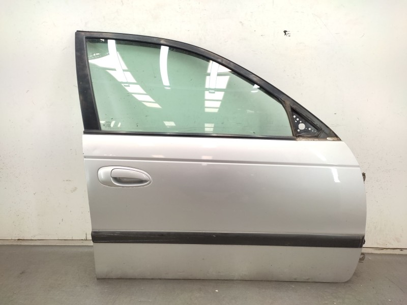 Recambio de puerta delantera derecha para toyota avensis (_t22_) 1.6 (at220_) referencia OEM IAM   