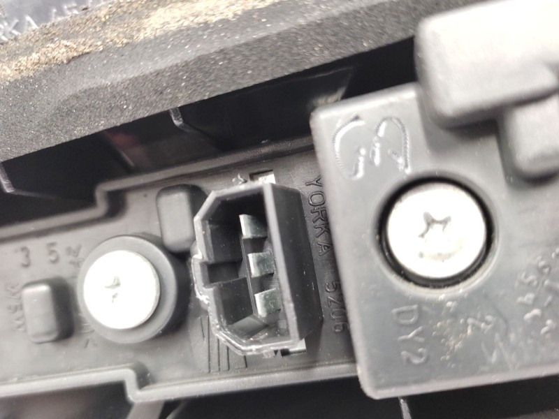 Recambio de piloto trasero derecho interior para seat ibiza iii (6l1) 1.4 16v referencia OEM IAM   