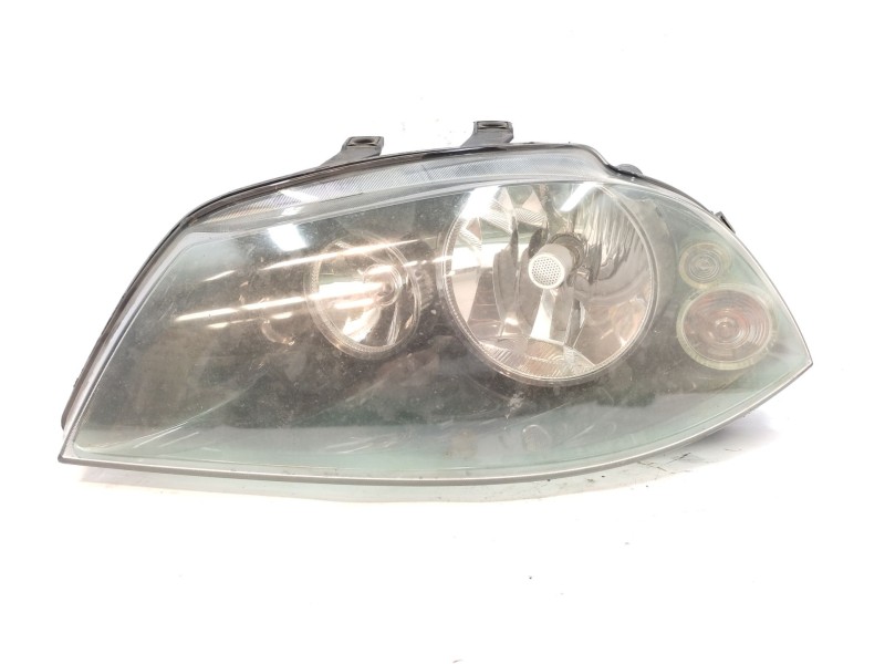 Recambio de faro izquierdo para seat ibiza iii (6l1) 1.4 16v referencia OEM IAM   