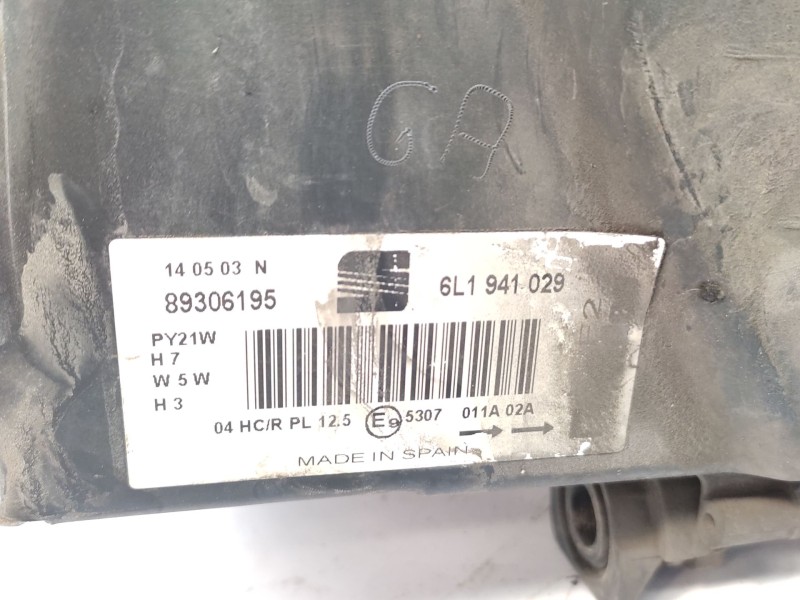 Recambio de faro izquierdo para seat ibiza iii (6l1) 1.4 16v referencia OEM IAM   