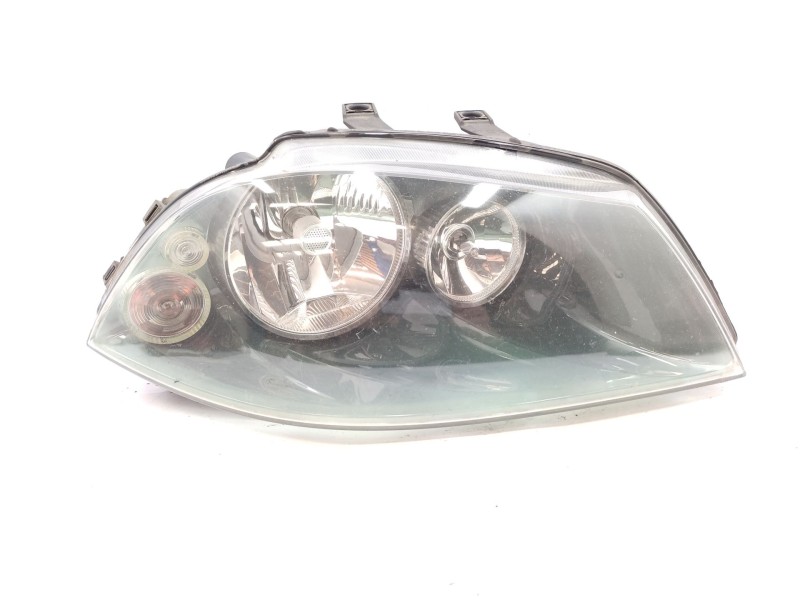 Recambio de faro derecho para seat ibiza iii (6l1) 1.4 16v referencia OEM IAM   