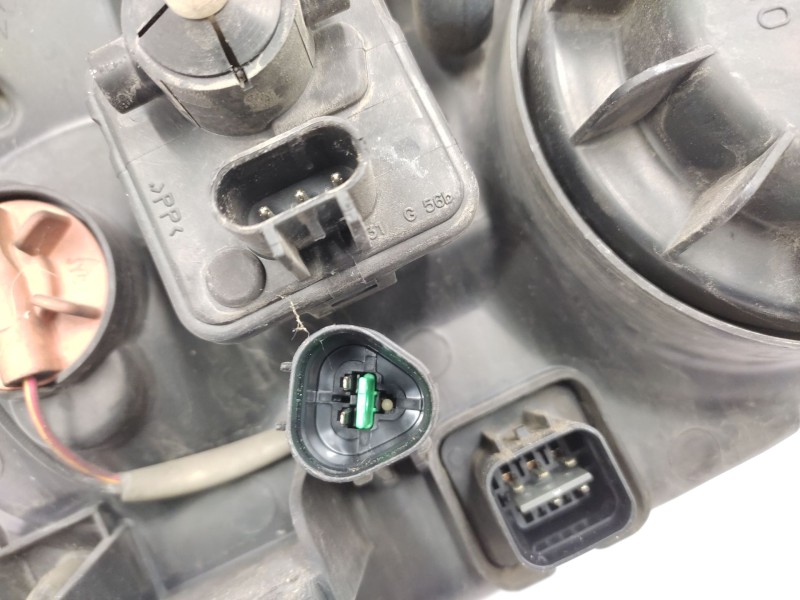 Faro Izquierdo 9210126220  - Hyundai Santa Fé I (sm) 2.0 Crdi 4x4 3