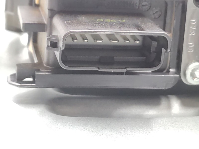 Elevalunas Trasero Derecho 834802r090 834812r010  - Hyundai I30 (fd) 1.6 Crdi 4
