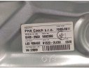 ELEVALUNAS DELANTERO DERECHO 824802R050 824812R000 