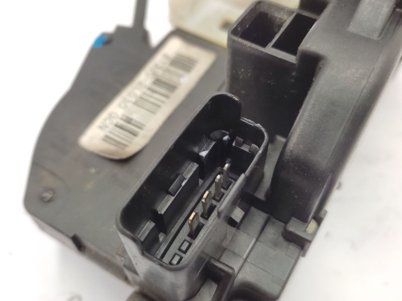 Recambio de cerradura puerta delantera derecha para hyundai i30 (fd) 1.6 crdi referencia OEM IAM   