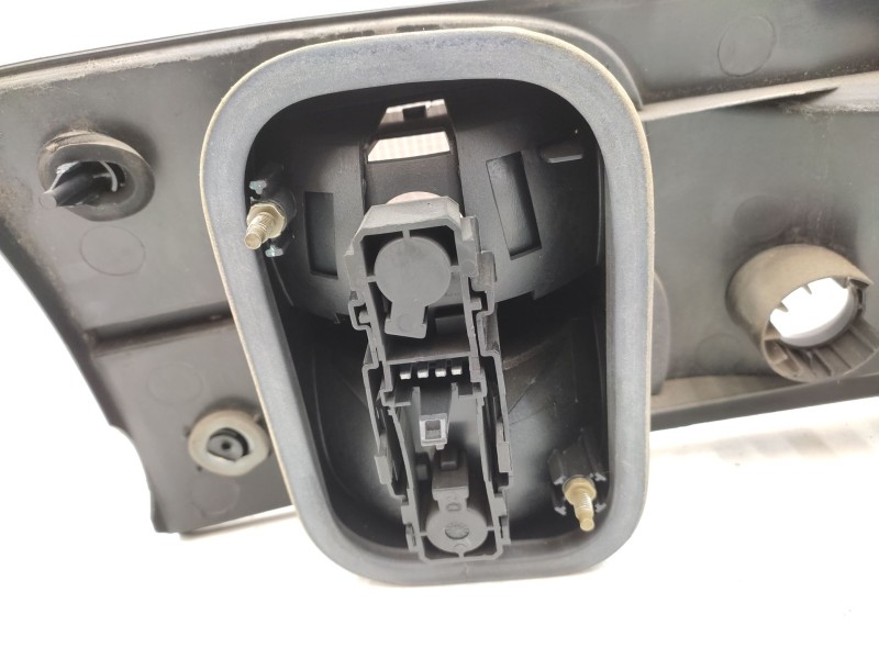 Piloto Trasero Central 7703072198  - Renault Laguna I (b56_, 556_) 1.8 5