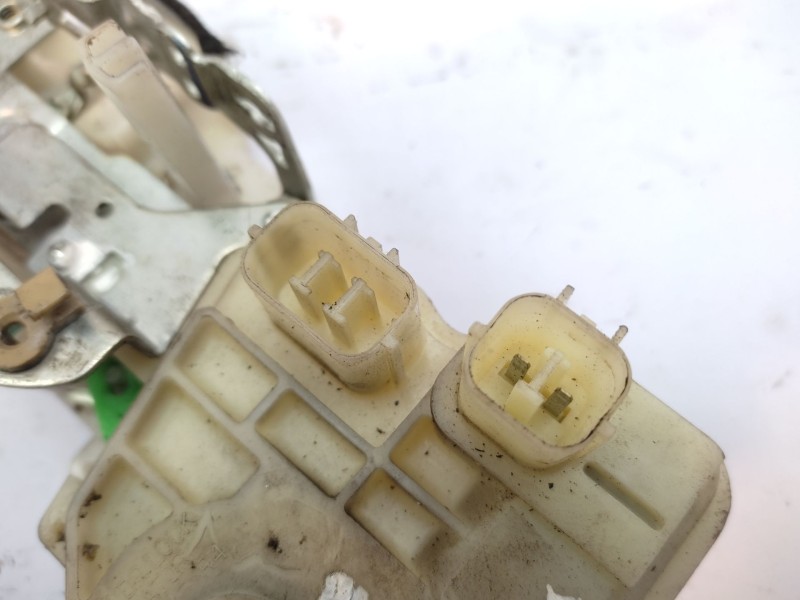 Recambio de cerradura puerta trasera derecha para honda cr-v (rd8) ex referencia OEM IAM   