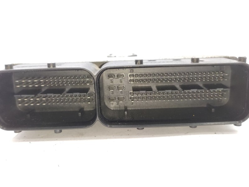 Recambio de centralita motor uce para seat ibiza iv st (6j8, 6p8) 1.2 tsi referencia OEM IAM   
