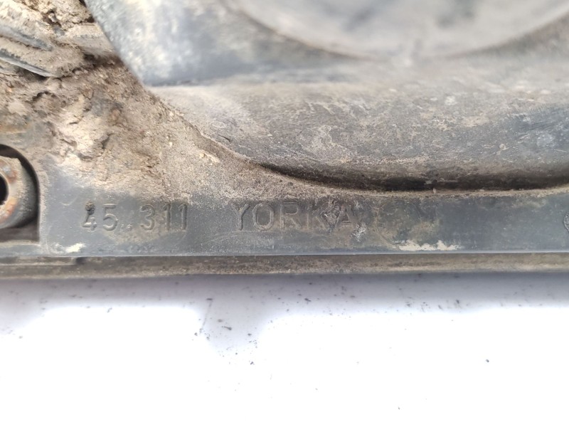 Recambio de piloto trasero derecho para nissan terrano ii (r20) 2.7 tdi 4wd referencia OEM IAM   