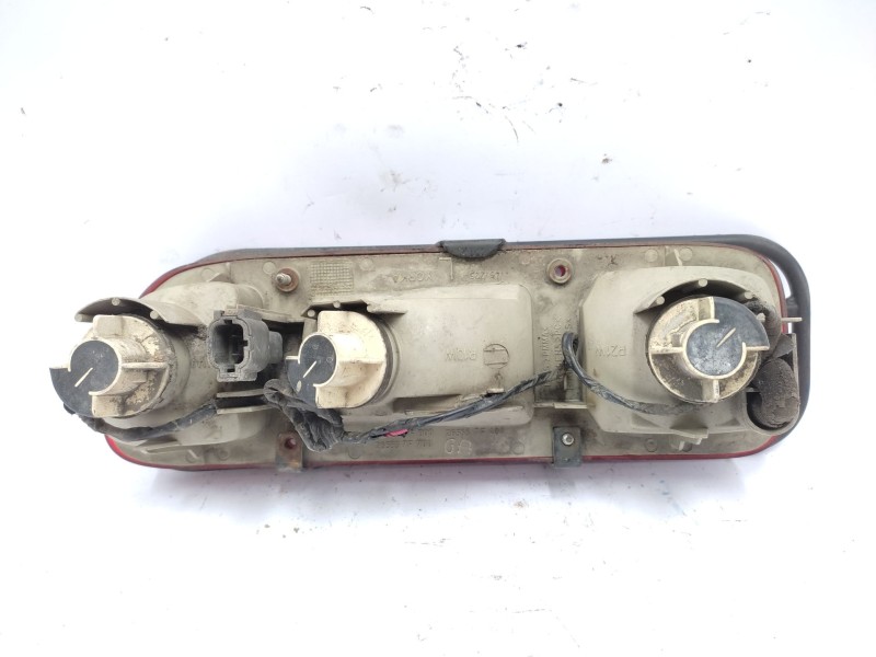Recambio de piloto trasero izquierdo paragolpes para nissan terrano ii (r20) 2.7 tdi 4wd referencia OEM IAM   