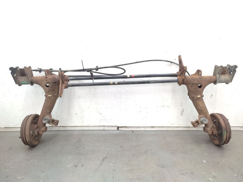 Recambio de puente trasero para renault r4 1.1 gasolina referencia OEM IAM   