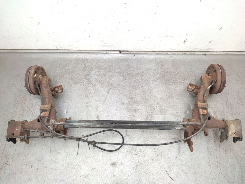 Recambio de puente trasero para renault r4 1.1 gasolina referencia OEM IAM   