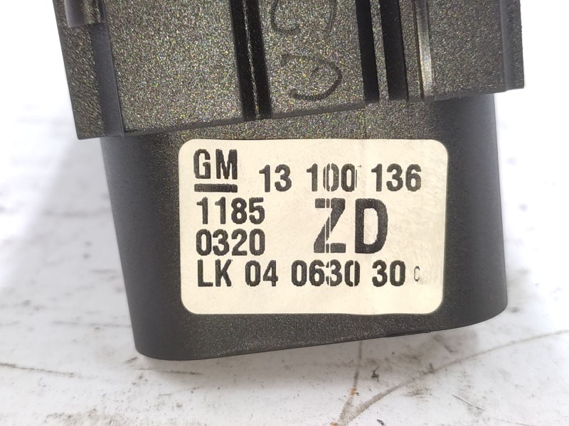 Mando Luces 13100136 13129262  - Opel Astra H (a04) 1.3 Cdti (l48) 4