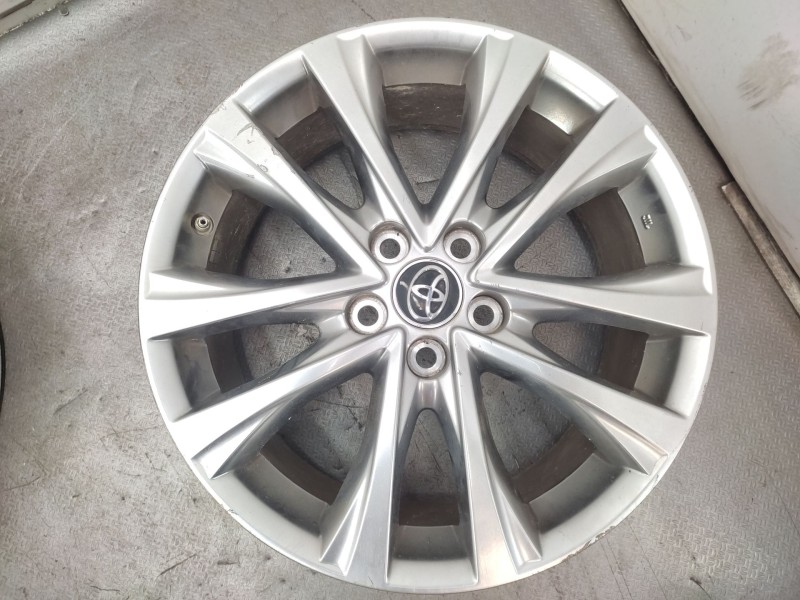 Recambio de juego llantas para toyota rav 4 referencia OEM IAM   