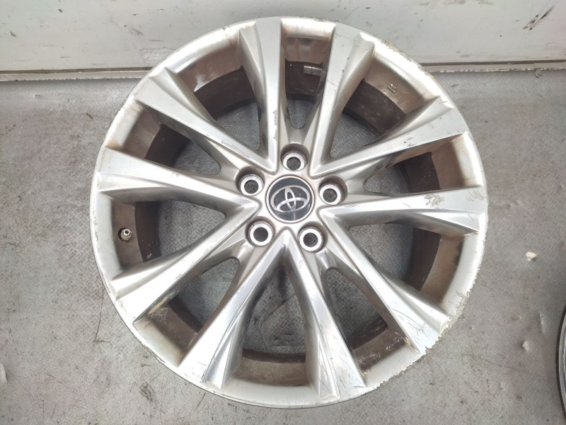 Recambio de juego llantas para toyota rav 4 referencia OEM IAM   