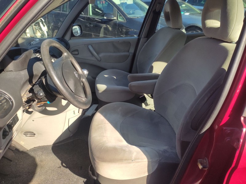 citroën xsara picasso (n68) del año 2003