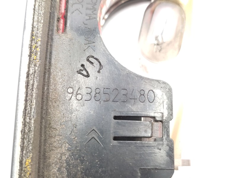 Recambio de luz central de freno para citroën c3 1.1 referencia OEM IAM   
