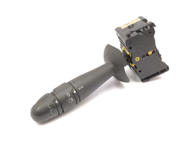 Recambio de mando luces para renault trafic ii furgoneta (fl) 1.9 dci 100 (fl0c) referencia OEM IAM   