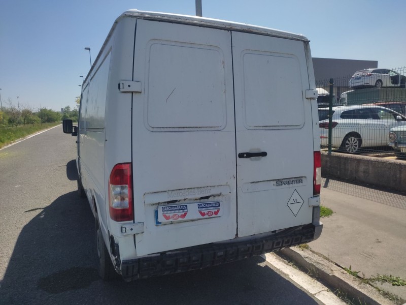 mercedes-benz sprinter 3-t furgoneta (b903) del año 2003
