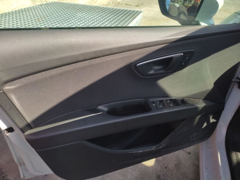 seat leon st (5f8) del año 2015