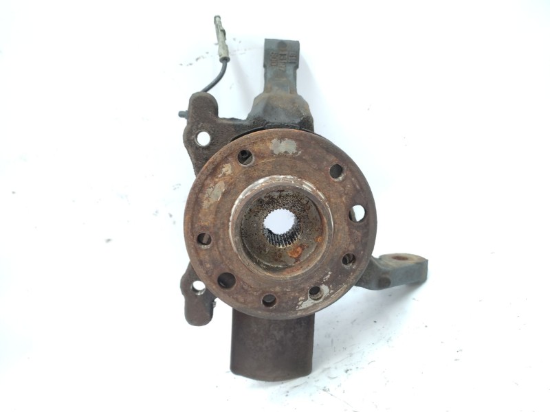 Recambio de mangueta delantera izquierda para opel zafira b 1.9 cdti referencia OEM IAM   