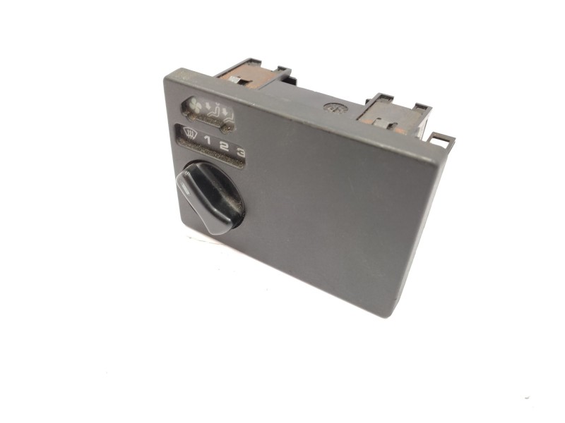 Recambio de mando calefaccion / aire acondicionado para volkswagen transporter t4 furgoneta (70a, 70h, 7da, 7dh) 2.4 d referenci