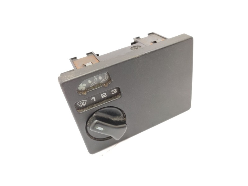 Recambio de mando calefaccion / aire acondicionado para volkswagen transporter t4 furgoneta (70a, 70h, 7da, 7dh) 2.4 d referenci