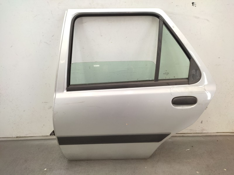 Recambio de puerta trasera izquierda para ford fiesta berlina (dx) 1.25 16v cat referencia OEM IAM   