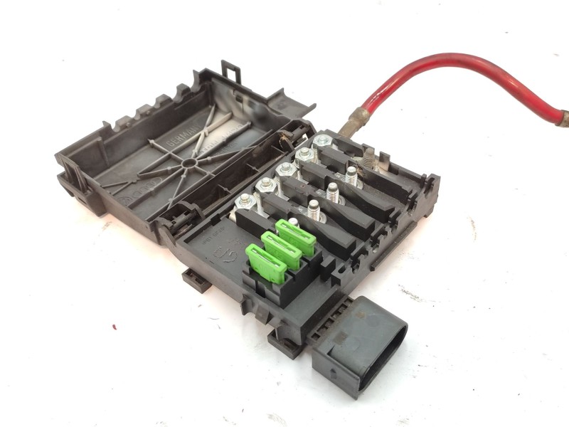Recambio de caja reles / fusibles para skoda octavia i (1u2) 1.6 referencia OEM IAM   