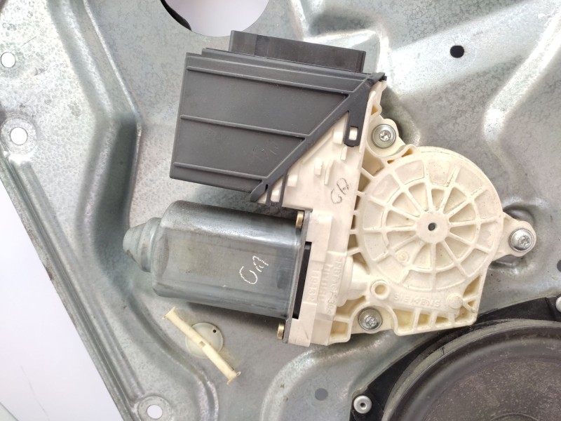 Recambio de elevalunas delantero derecho para seat ibiza iii (6l1) 1.9 tdi referencia OEM IAM   
