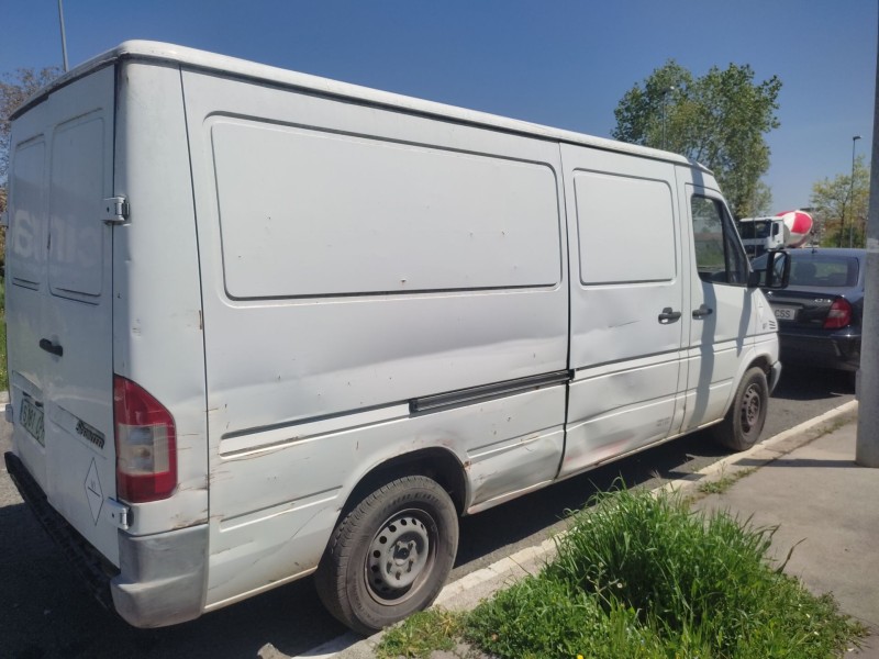 mercedes-benz sprinter 3-t furgoneta (b903) del año 2003