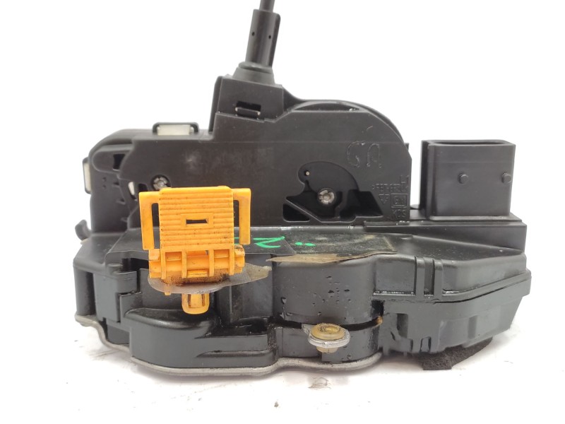 Recambio de cerradura puerta delantera izquierda para chevrolet cruze hatchback 1.6 referencia OEM IAM  13579522 
