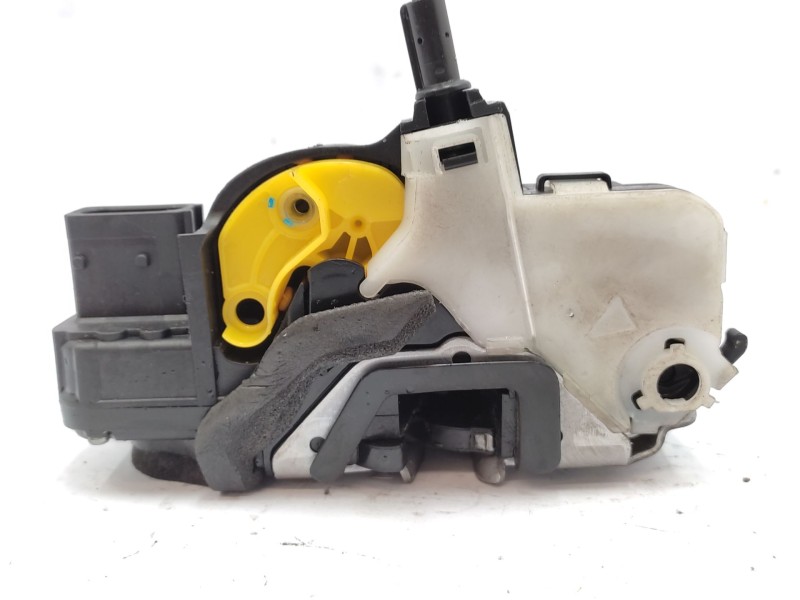 Cerradura Puerta Delantera Izquierda 13579522  - Chevrolet Cruze Hatchback 1.6 2