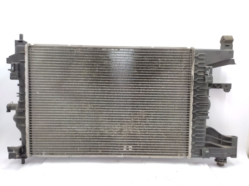 Radiador Agua 52422262 13267650  - Chevrolet Cruze Hatchback 1.6 3